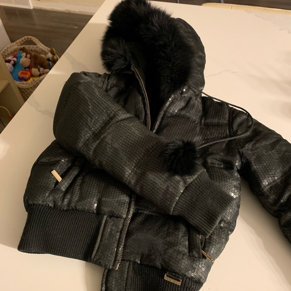 Woman’s winter coat rocawear